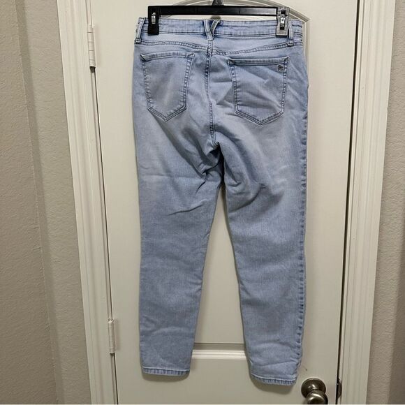 Jessica Simpson Light Wash Forever Rolled Skinny Jeans Size 29 - Picture 2 of 3